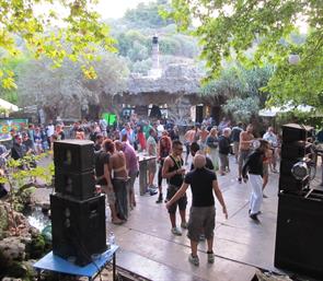 Dice απόβαση με Αbsolut Zero, Pieces, Vorpal, PoEt και Joska στο FULLOVE festival